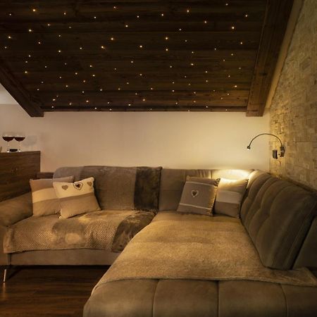 Apartments Rondula Santa Cristina Val Gardena ภายนอก รูปภาพ