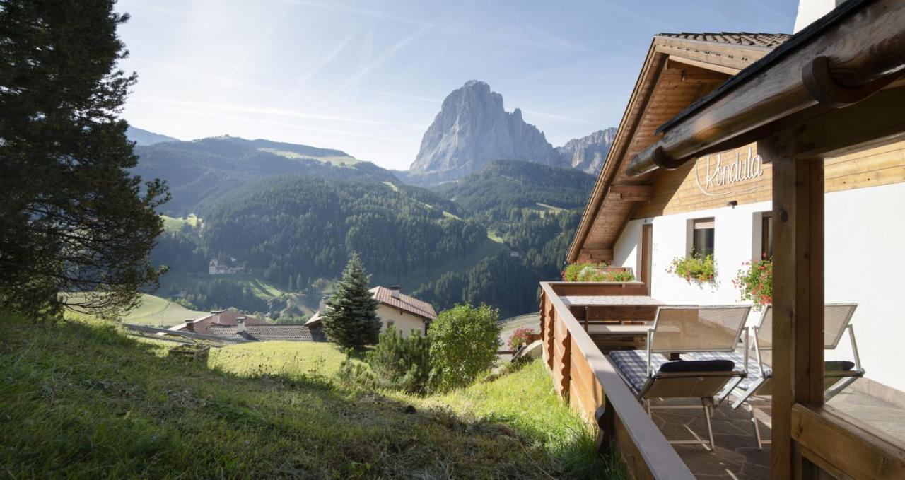 Apartments Rondula Santa Cristina Val Gardena ภายนอก รูปภาพ